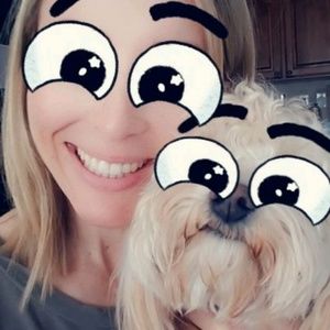 Meet your Posher, Laura